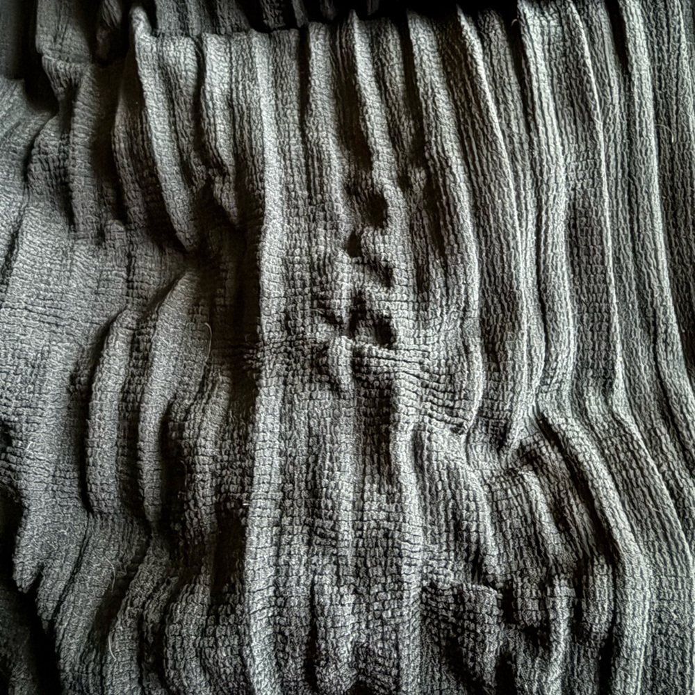 Y2K Babette S.F. Black Bamboo Pleat Column Dress, As-Is - Picture 8 of 8